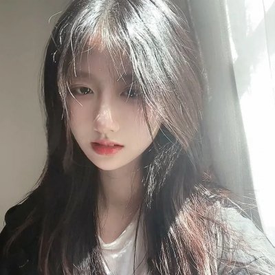 艾米丽·布莱尔的秘密